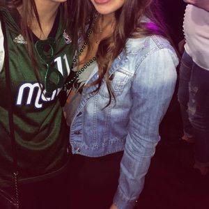 Iris basic light wash denim blue Jean jacket women’s S